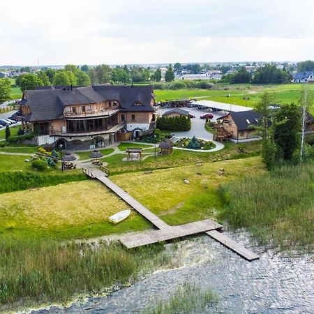 Labedz Hotel Karczma Iława Exteriör bild
