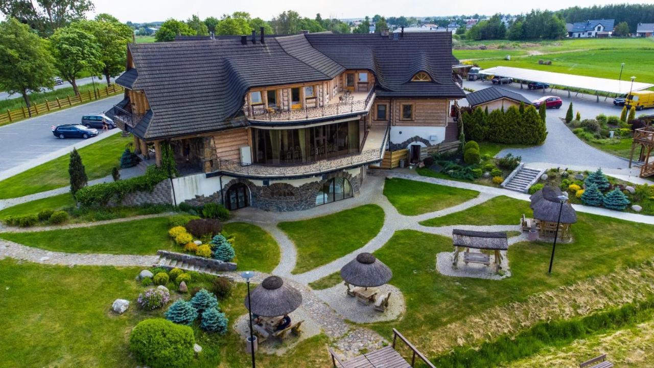 Labedz Hotel Karczma Iława Exteriör bild